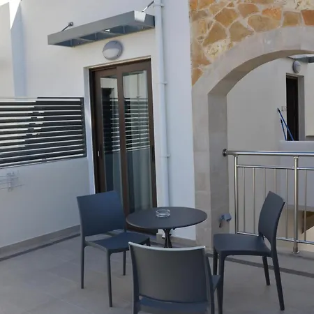 Lejlighedshotel Ledra 3*